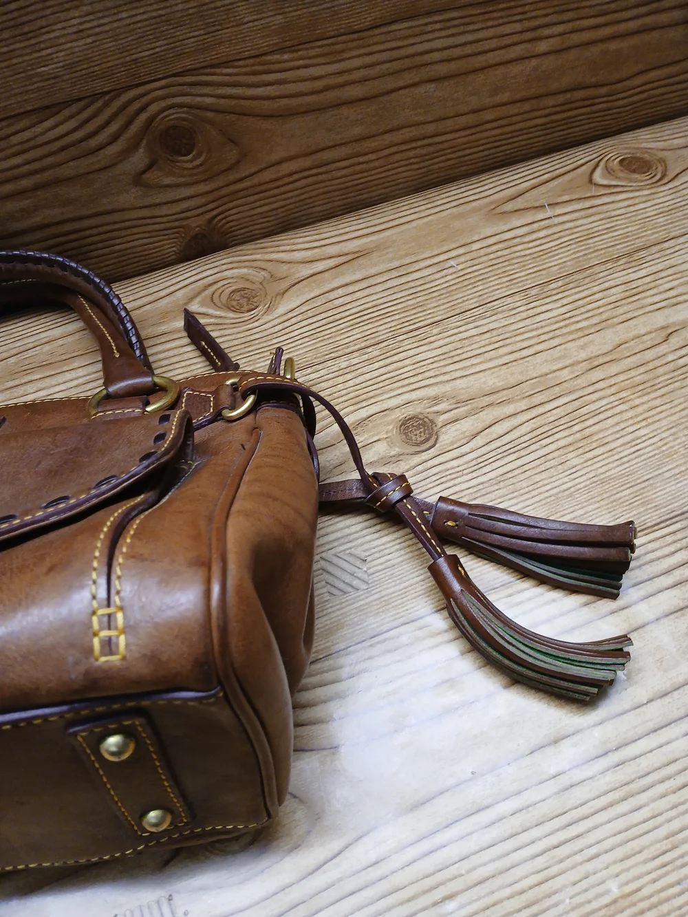 Dooney & Bourke classic brown